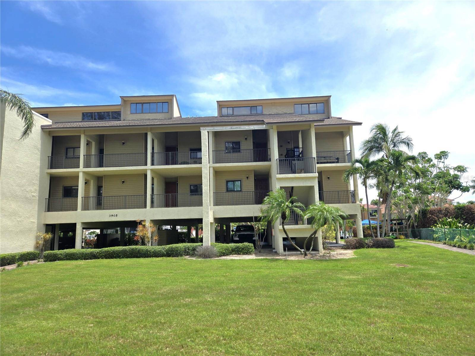3905 MARINERS WALK #826, Cortez, FL 34215