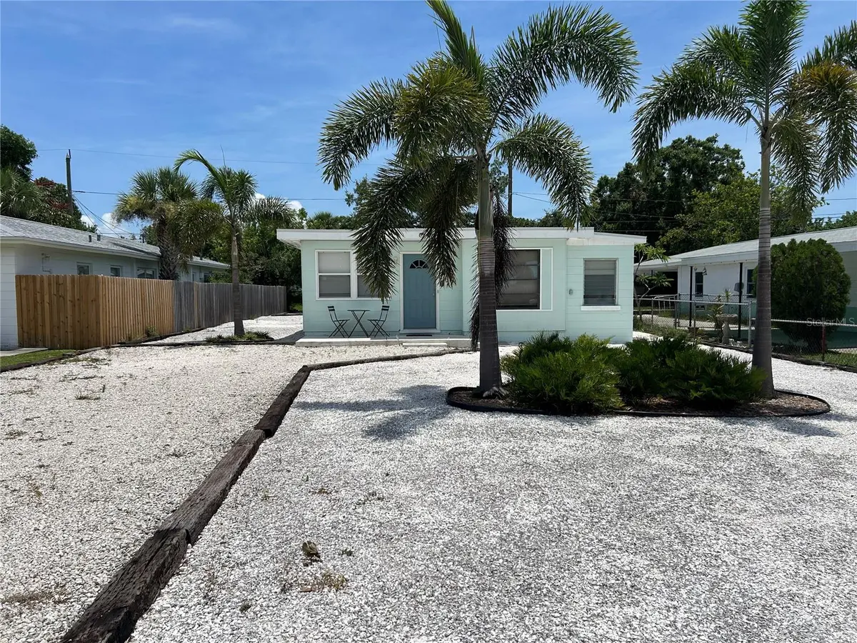 5610 18TH AVE, Gulfport, FL 33707