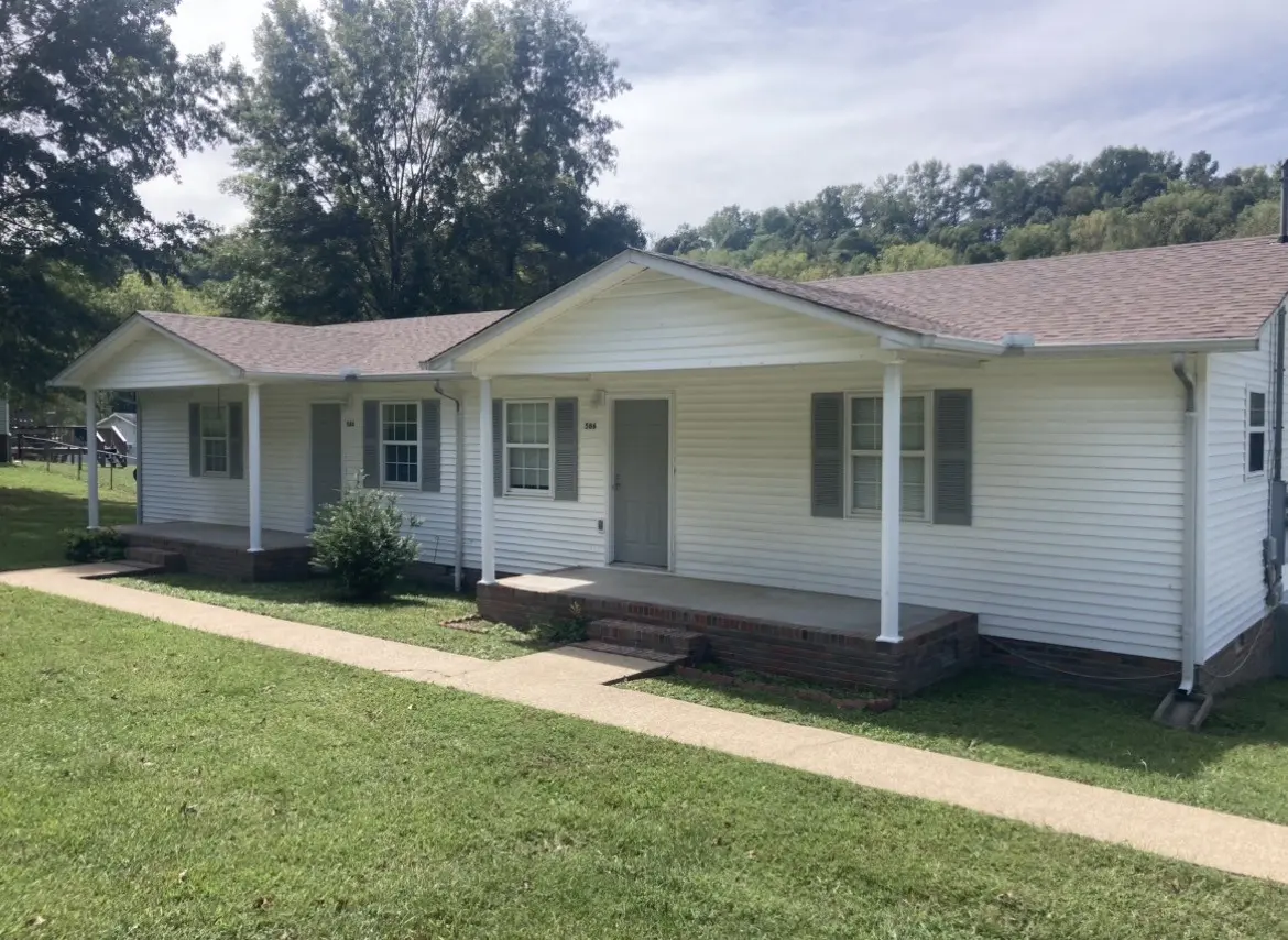 584 Blooming Grove Rd, Pulaski, TN 38478