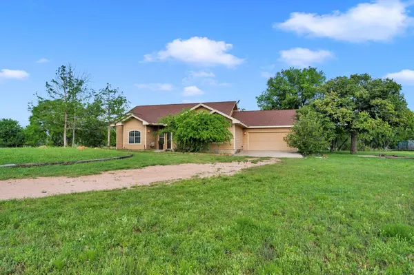 120 Zurita TRL, Marble Falls, TX 78654