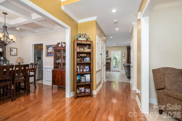 4708 McDade LN, Gastonia, NC 28056