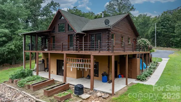 422 Ridge Creek DR, Taylorsville, NC 28681