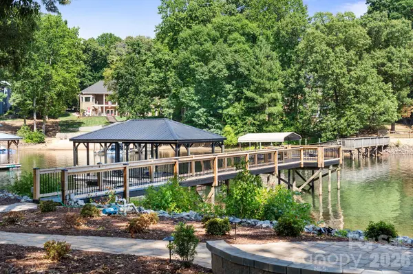 8806 Hearthstone CT, Terrell, NC 28682