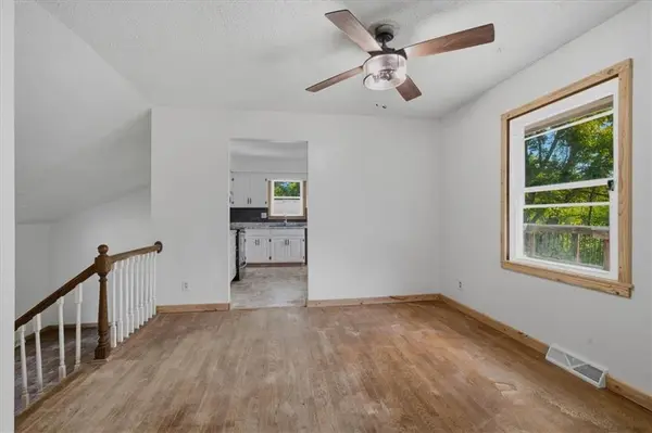 843 S 76th ST, Kansas City, KS 66111