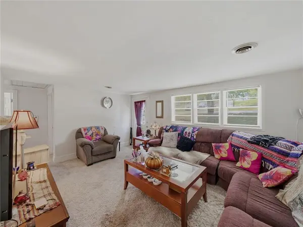 6509 River RD, Pleasant Valley, MO 64068