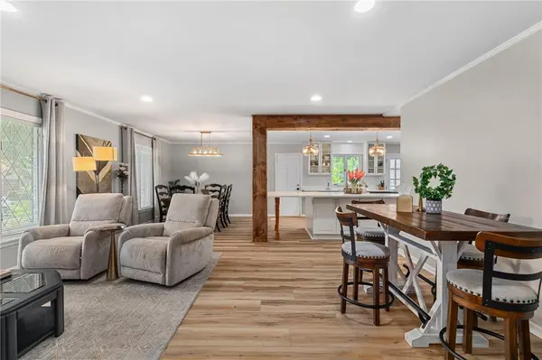 9975 Marty ST, Overland Park, KS 66212