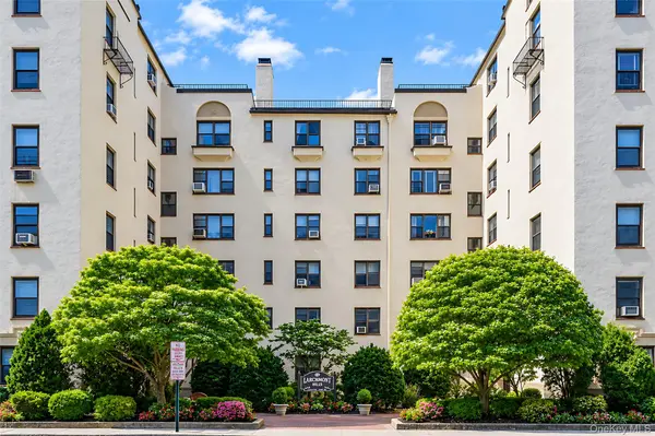 17 N Chatsworth AVE #7F, Larchmont, NY 10538