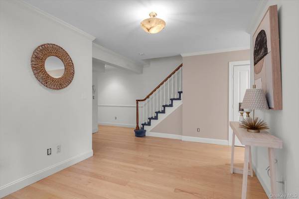 1390 Broadway #119, Hewlett, NY 11557