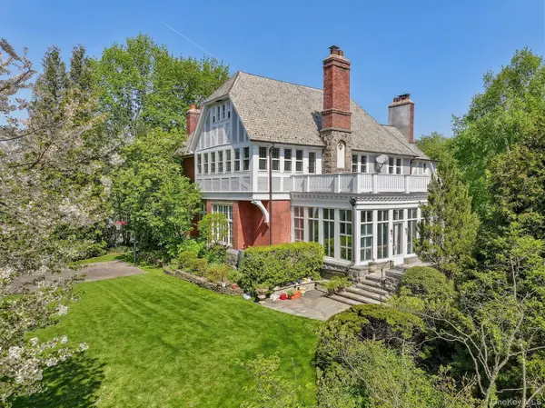 15 Hemlock RD, Bronxville, NY 10708