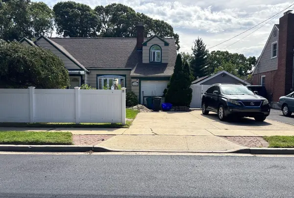 620 Grant AVE, Baldwin, NY 11510