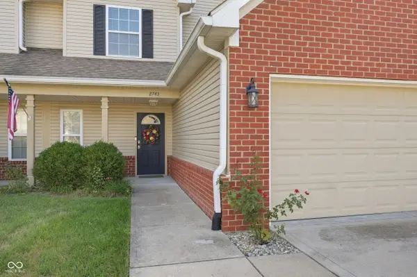 2743 Rylee CT, Greenwood, IN 46143