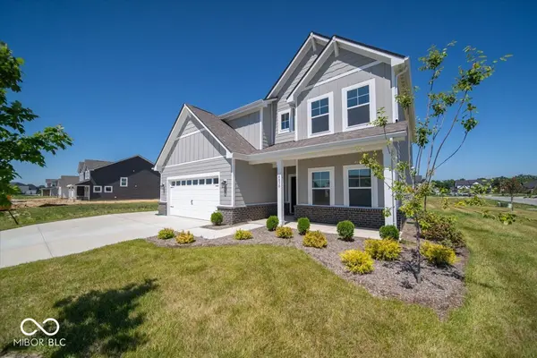 4830 Waterline ST, Mccordsville, IN 46055