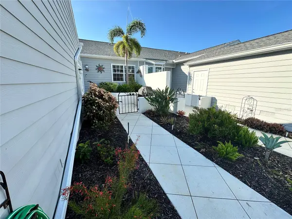 1233 SPOONBILL LANDINGS CIR #NA, Bradenton, FL 34209