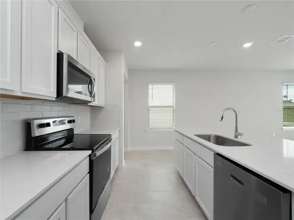 2214 LOVELY LN, Davenport, FL 33896