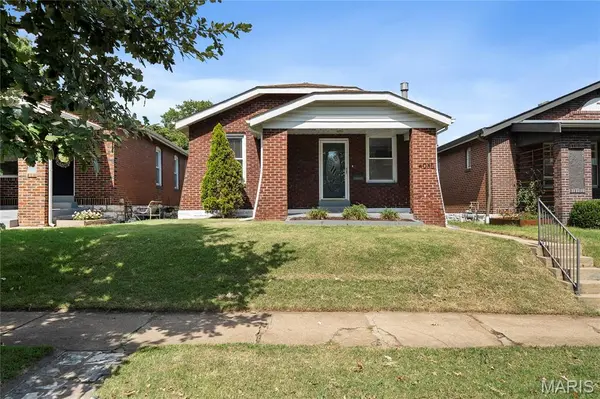 4035 Utah ST, St Louis, MO 63116