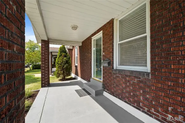 4035 Utah ST, St Louis, MO 63116