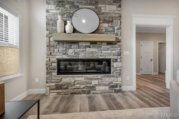 236 Woodhurst, Wentzville, MO 63385