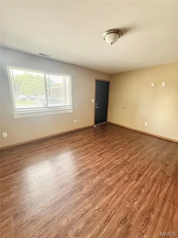 2619 SIERRA DR #3, Belleville, IL 62221