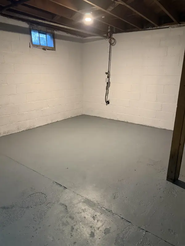 103 Oak ST, Spillville, IA 52168