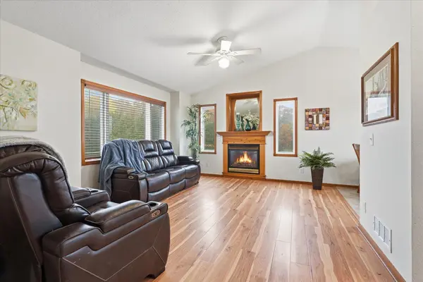 980 65th AVE, Roberts, WI 54023