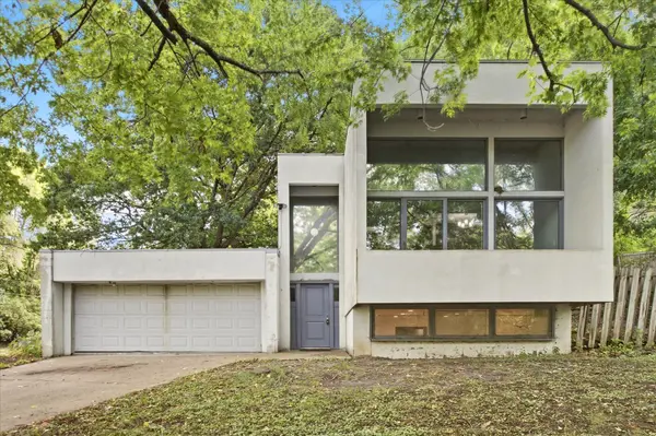 2280 E Medicine Lake BLVD, Plymouth, MN 55441