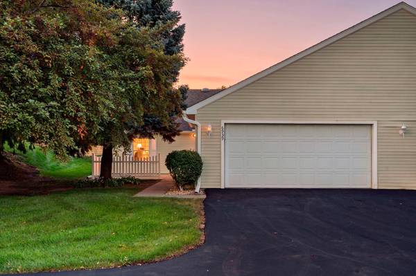 6939 Inverness CT #43, Inver Grove Heights, MN 55077