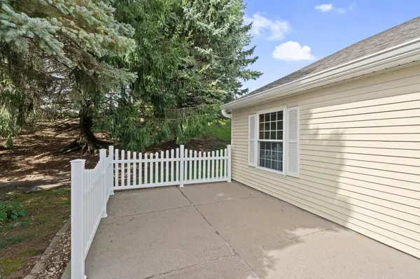 6939 Inverness CT #43, Inver Grove Heights, MN 55077