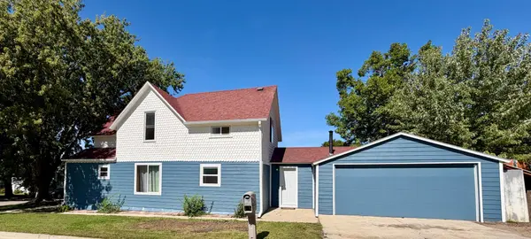 213 Garfield ST S, Lake Benton, MN 56149