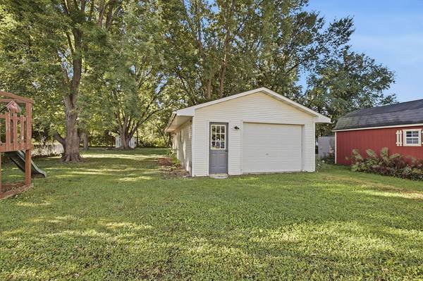 725 Home ST, Kenyon, MN 55946