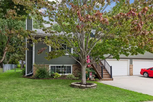 17540 Ionia PATH, Lakeville, MN 55044
