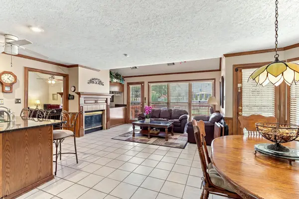 8784 RIVERWOOD FARMS PKY, Cordova, TN 38016