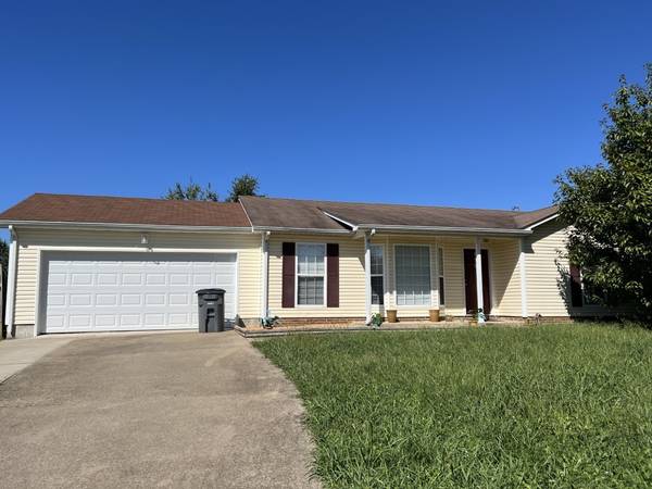 959 Van Buren Ave, Oak Grove, KY 42262