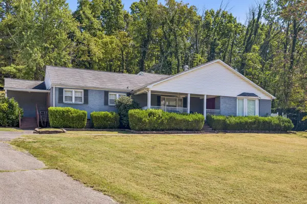 1332 S Dickerson Rd, Goodlettsville, TN 37072