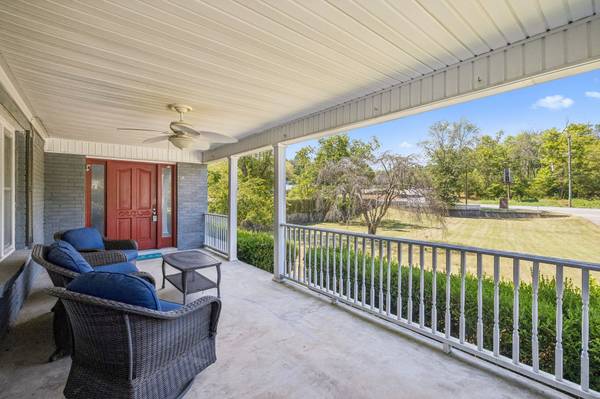 1332 S Dickerson Rd, Goodlettsville, TN 37072