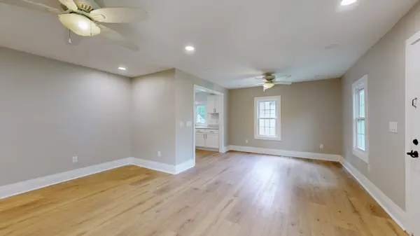 424 Laura Ave, Winchester, TN 37398