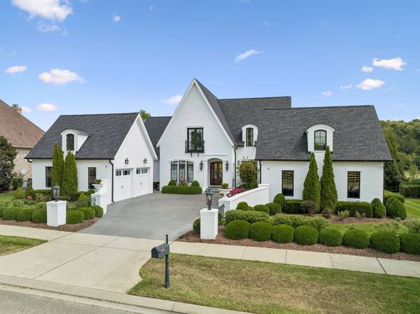 5077 Native Pony Trl, College Grove, TN 37046