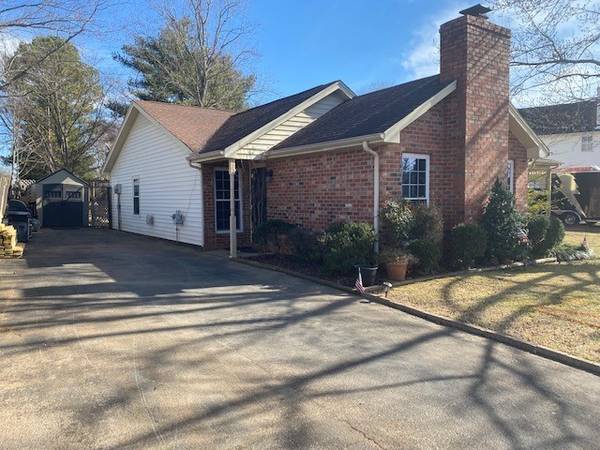 522 Westgate Blvd, Murfreesboro, TN 37128