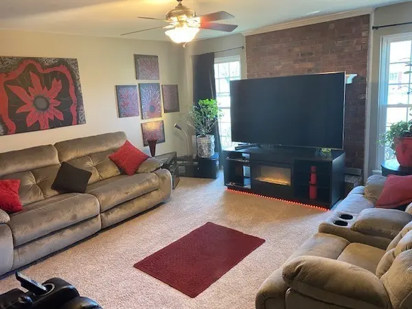 522 Westgate Blvd, Murfreesboro, TN 37128