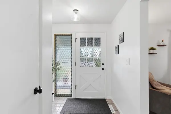 1907 TONI RAE Dr, Spokane, WA 99218