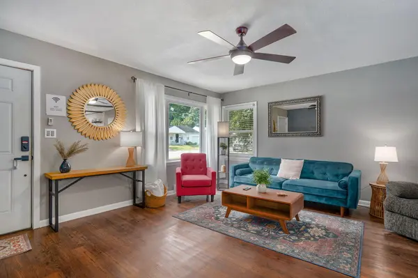 303 E Cherokee ST, Springfield, MO 65807