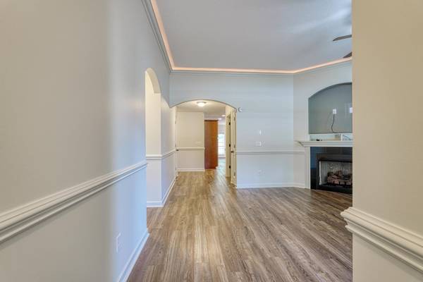 560 Semillon LN, Moore, SC 29369