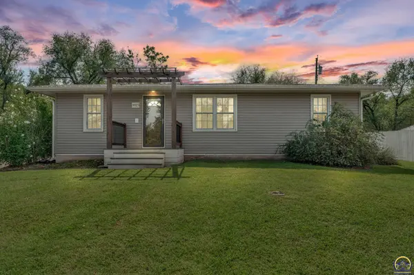 3923 SE 2nd ST, Topeka, KS 66607