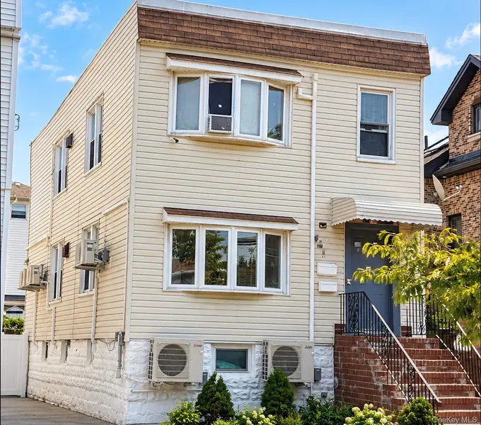 7-23 124th ST, Flushing, NY 11356