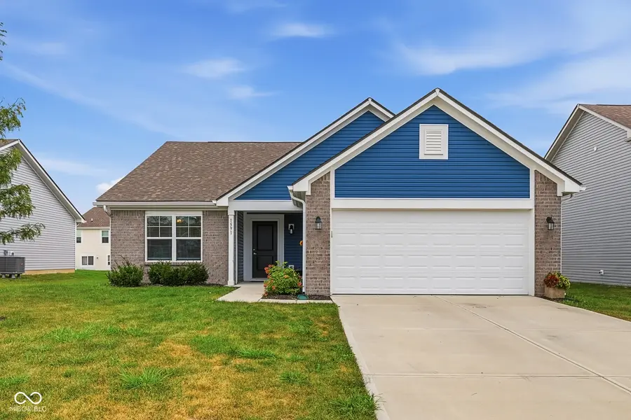 1591 N Sailboat DR, Greenfield, IN 46140