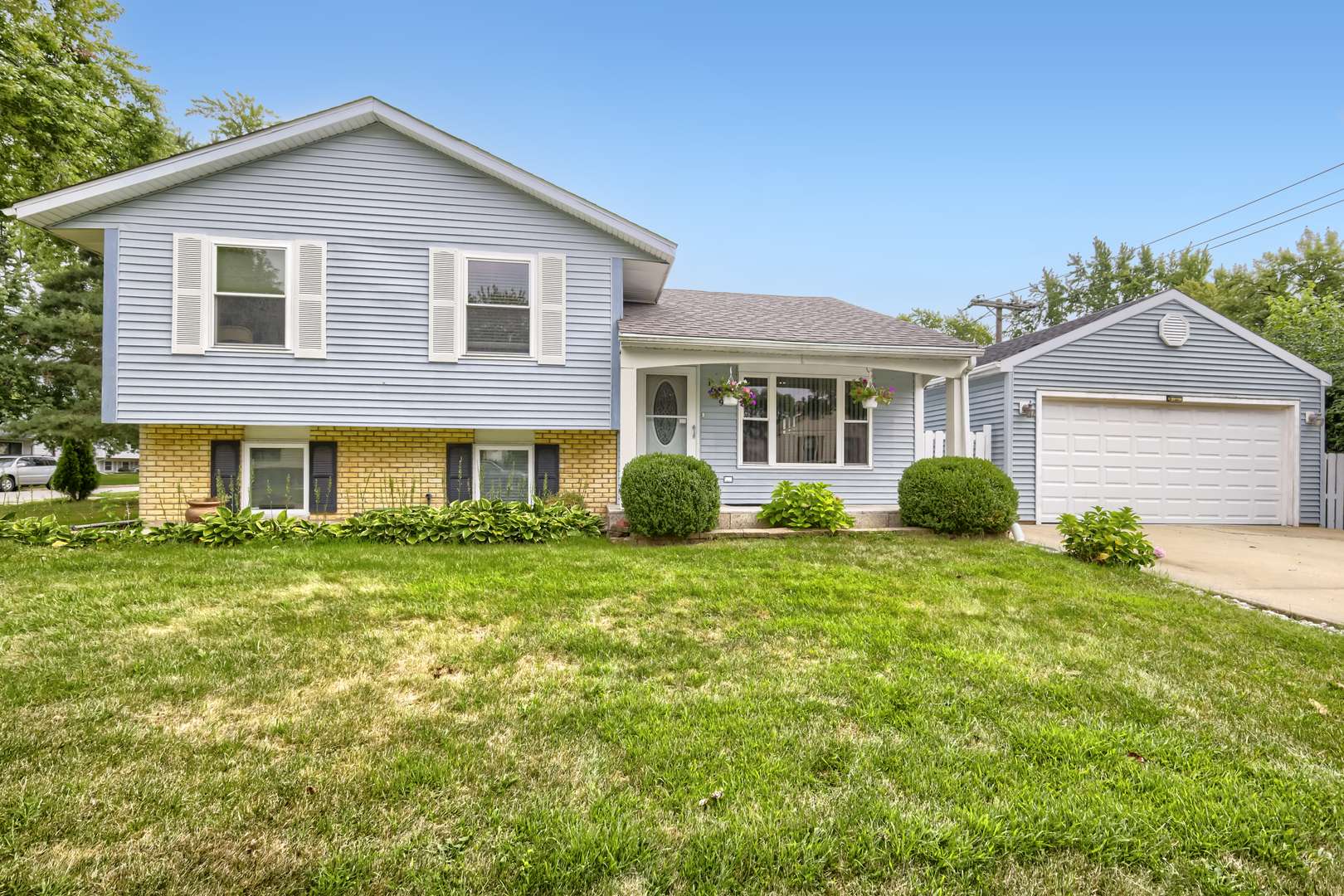 1619 Friedrich ST, Glendale Heights, IL 60139