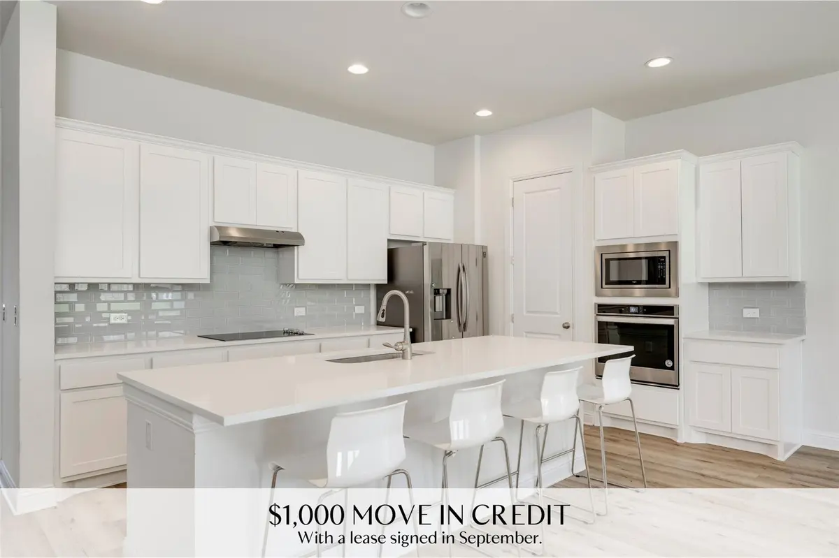 9813 Evening Canopy DR, Manor, TX 78653