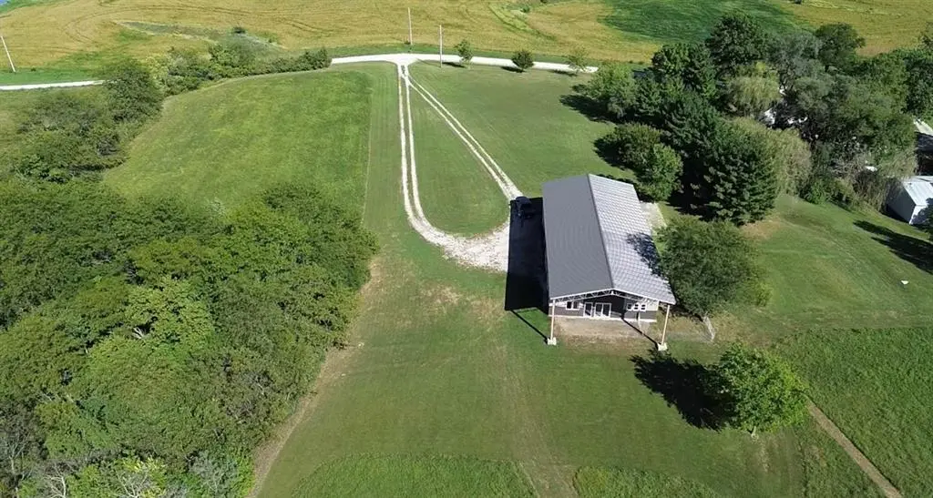 30607 Kite RD, Conception Jct, MO 64434