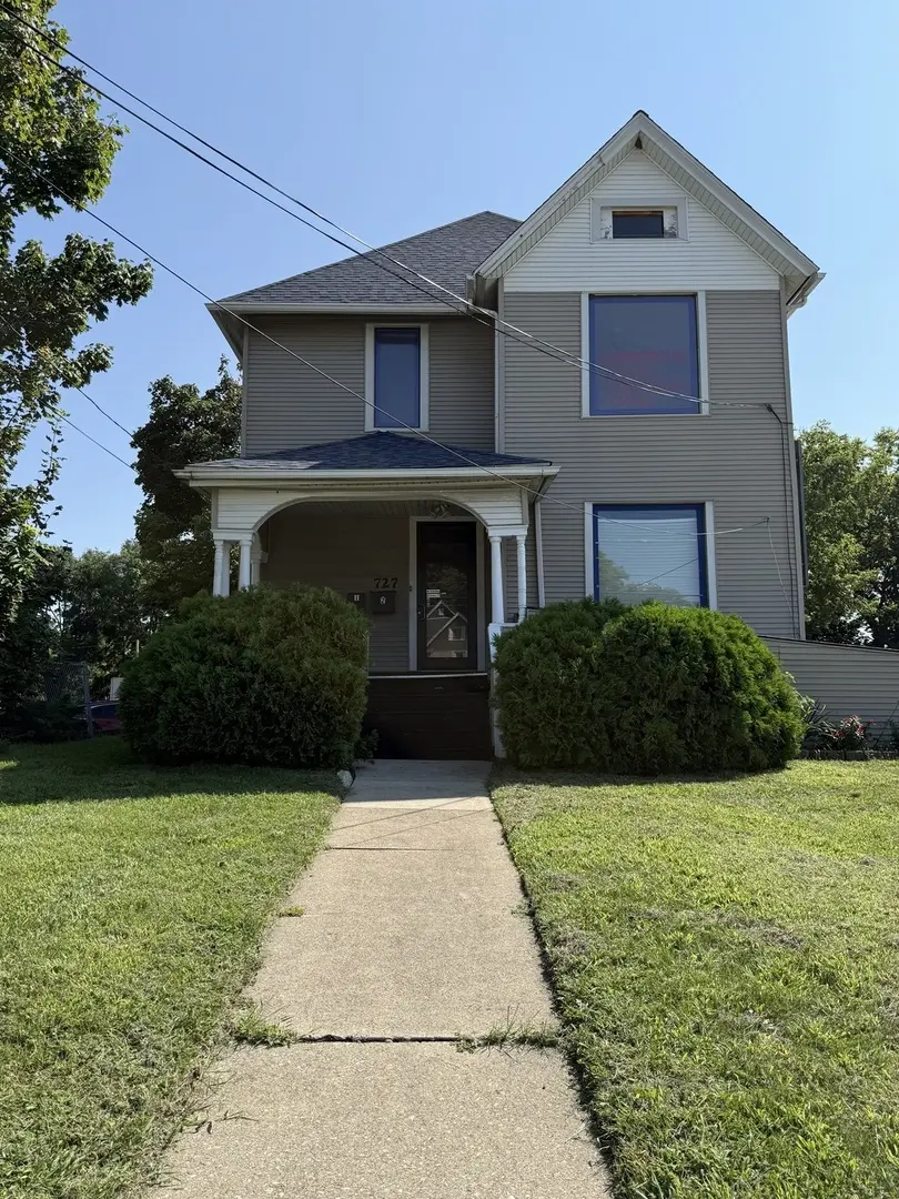727 N. Lake St N Lake ST N, Aurora, IL 60507