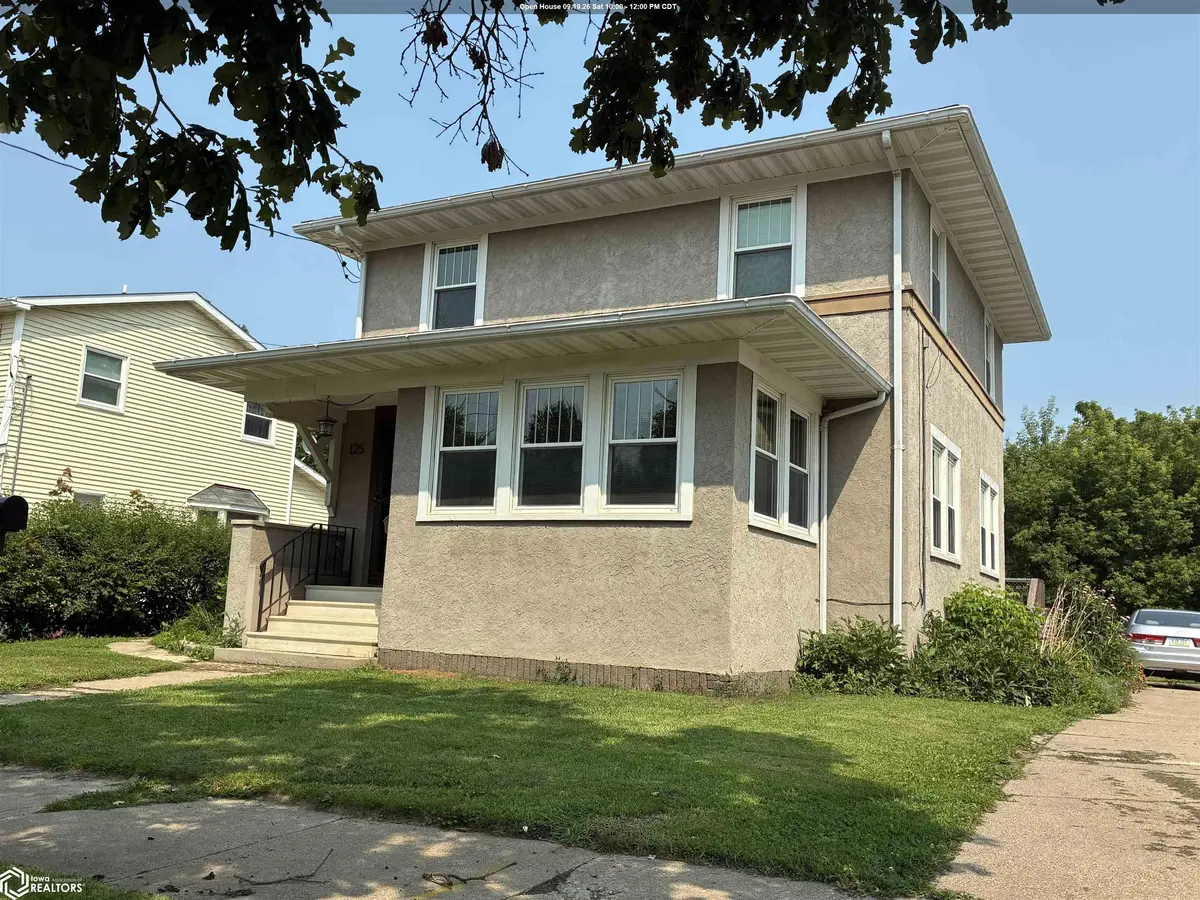 125 S Jackson AVE, Mason City, IA 50401