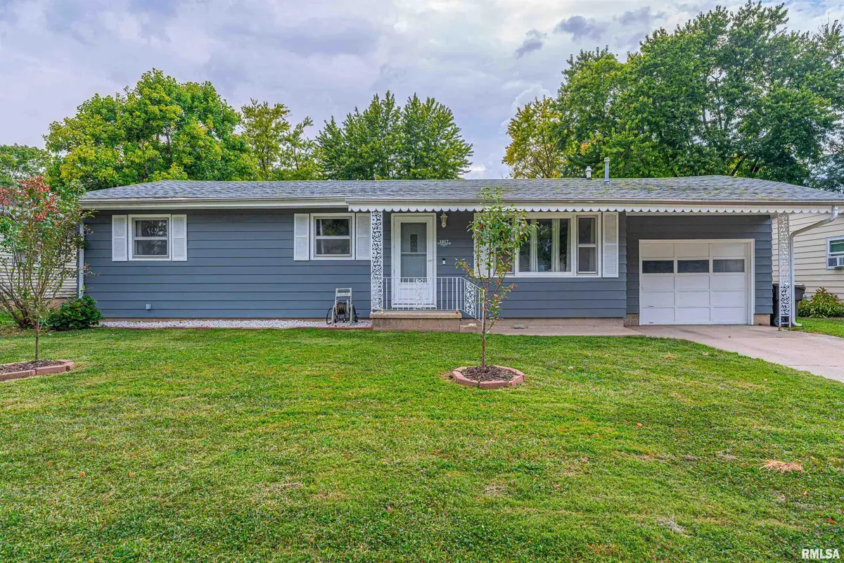 1017 N MADISON ST, Lincoln, IL 62656